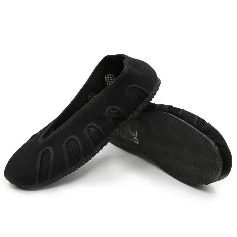 

Chinese Kung Fu Shoes Wing Chun Tai Chi Martial Art Fitness Training Sneakers Wudang Taoist Wushu Shoes Sneaker