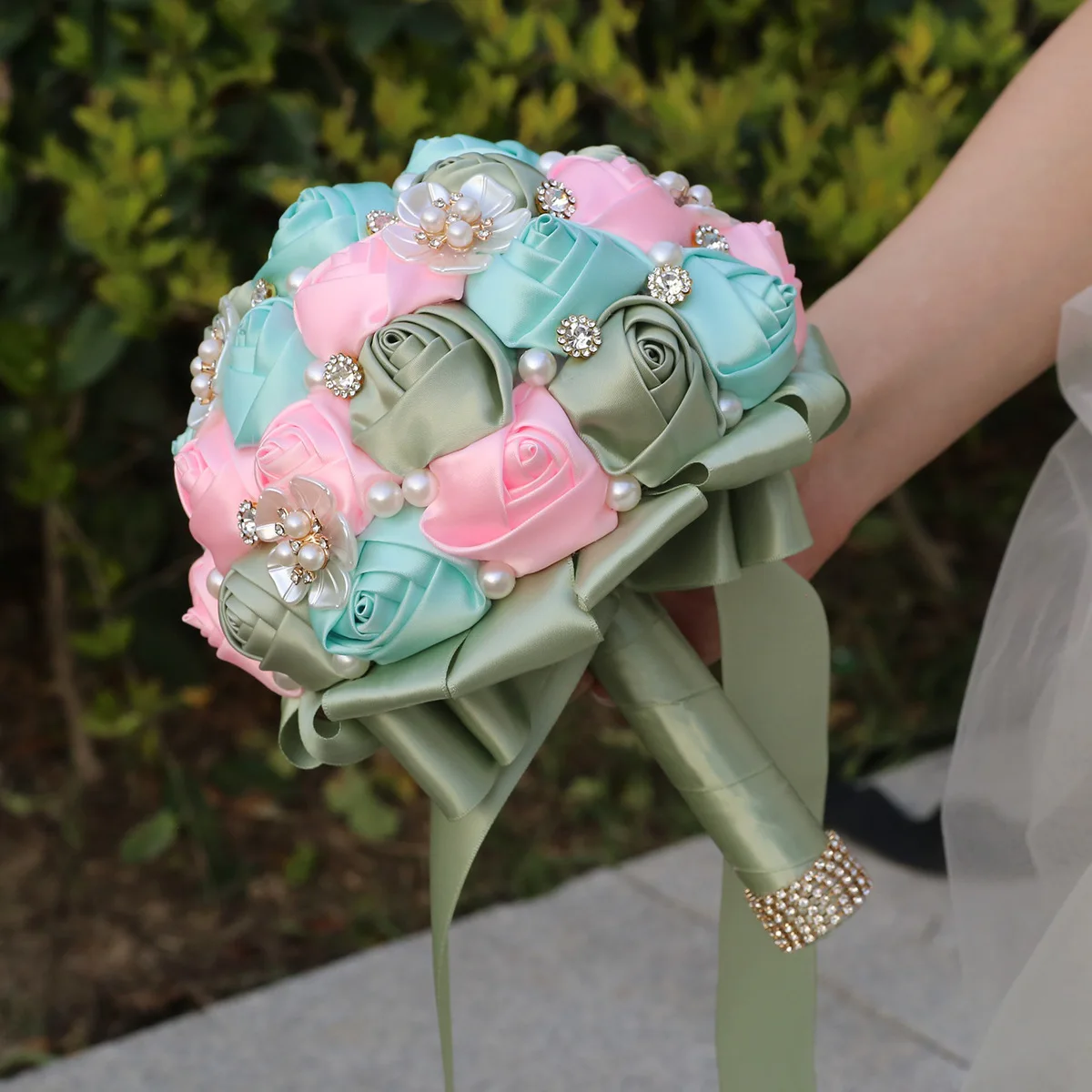 

Pink and Green Wedding Bouquets with Gold Crystal Jewelry