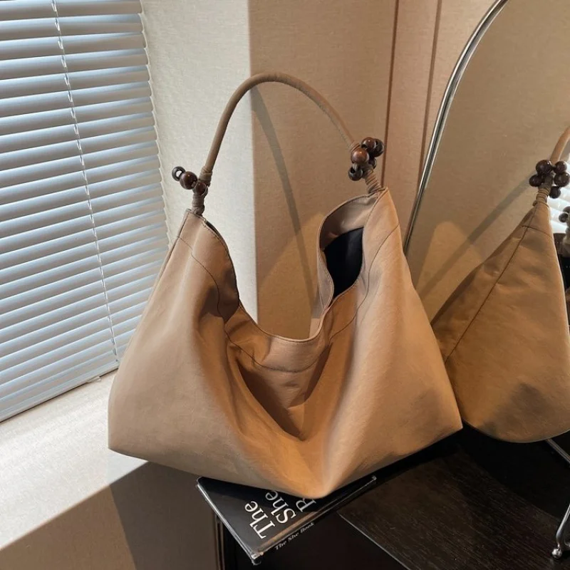 

Ladies Tote Bag Made Of Lilac-Patterned Leather Featuring Trendy Chile Casual Lightweight Soft Daily Look​