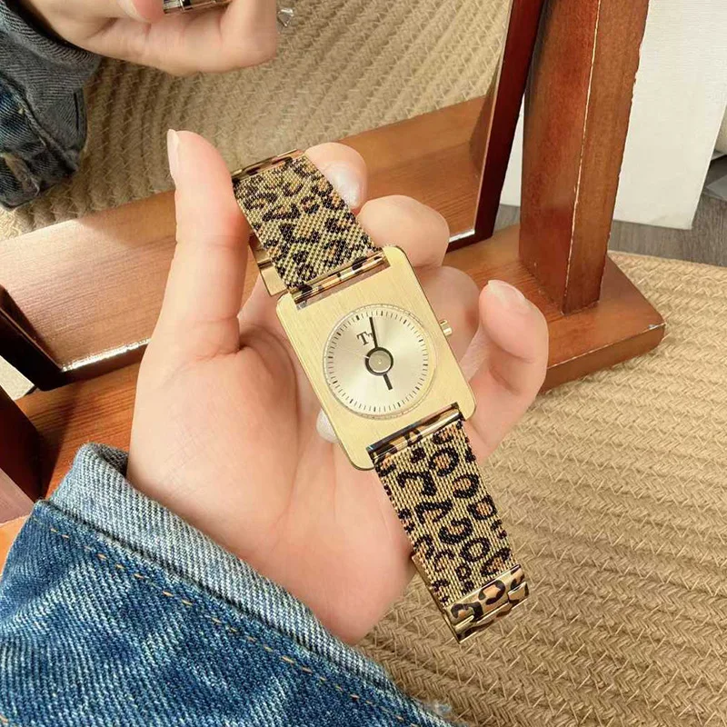 

2026 New Waterproof Atmospheric Square Watch Women's Leopard Mesh Strap High-Quality Luxury Women's Quartz Watch Women's Gift