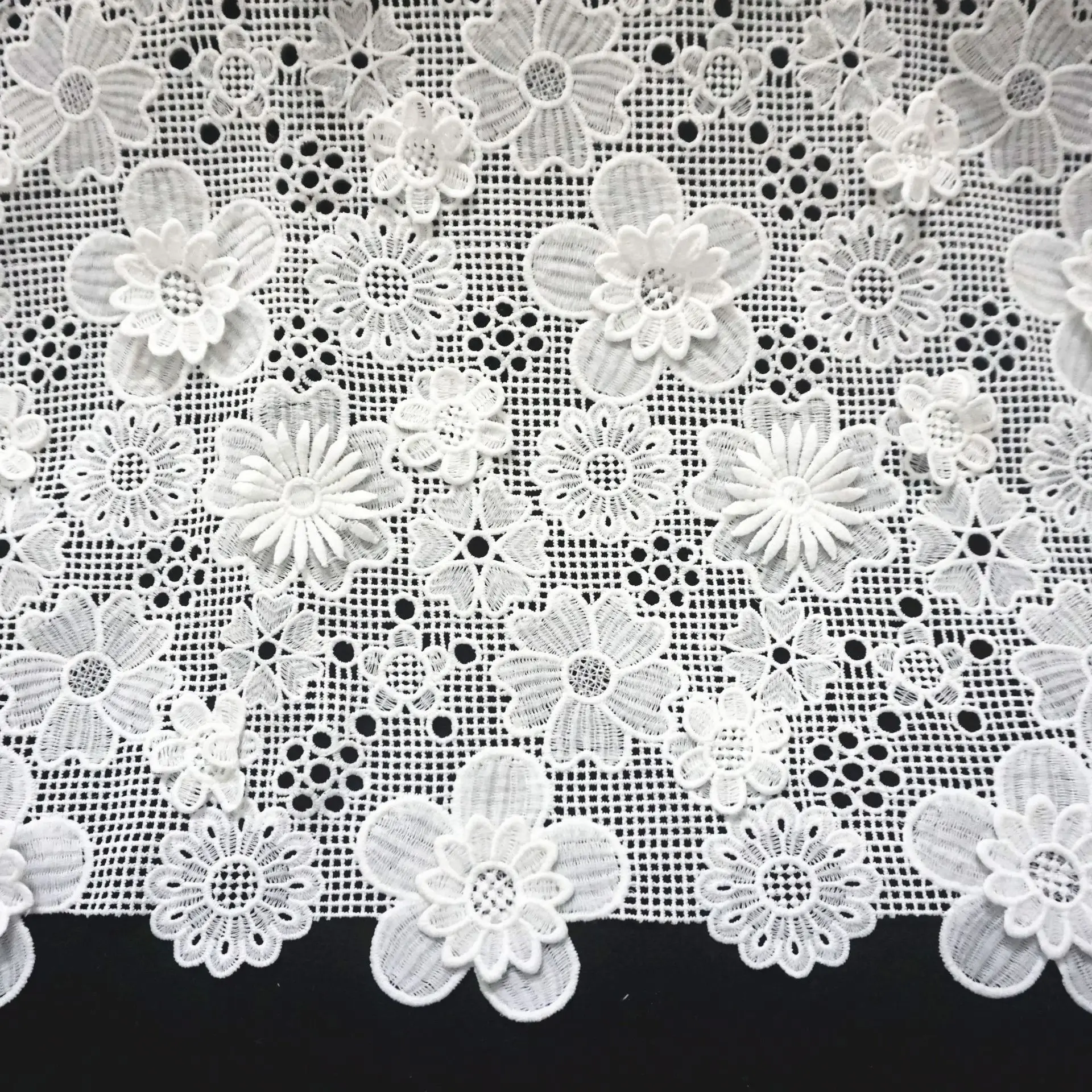 

3D Floral Applique Water-Soluble Lace Fabric Milk Silk Embroidered Full width Dress Trimming African Dubai Wedding Dress Fabric