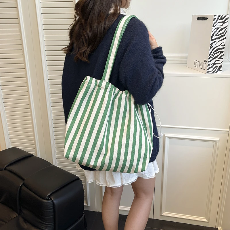 

Women's Luxury Leather Stylish Shoulder Classic Tote Handbag Elegant Designer Fashion Crossbody Bag For Daily Wear