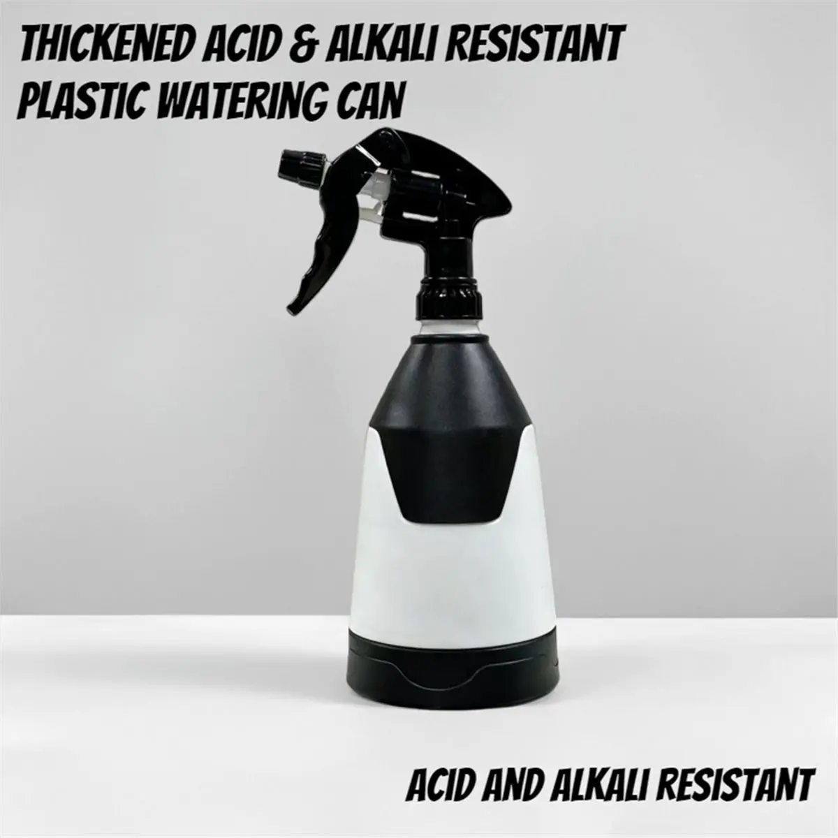 Utility Design Thickened Acid Resistants Plastic Watering Can 360° All-Round Industrial Cleaning Gardening Sprays Bottle 650ml