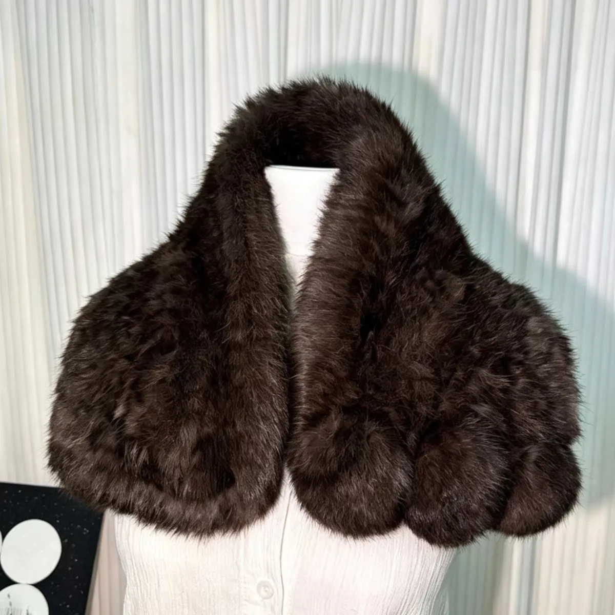 Women Real Rabbit Fur Scarf With Pompoms Winter fashion Scarf Neck Scarf Shawl Casual Cold Weather thickened and Warm Fur Collar