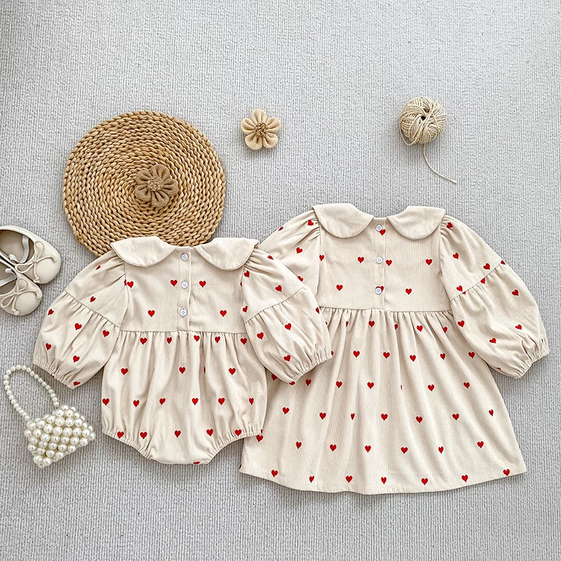 2026 Neuer Koreanischer Stil Baby Mädchen Cord-Bodysuit Rotes Herzmuster Langarm-Strampler Säuglings-Frühlings-Herbst-Kleidung 0-24M – Detail 16