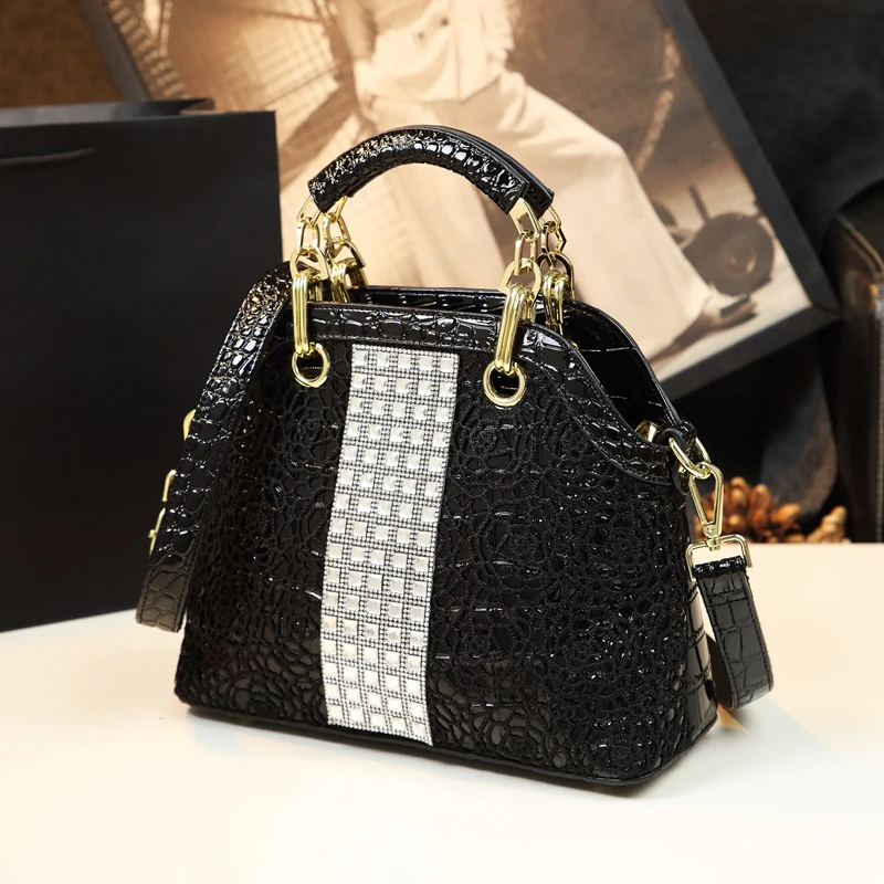 2024 New Fashion Crocodile Pattern Women\'s Bag Versatile, Elegant, Large Capacity Lace Handbag, Middle aged Mom\'s Bag