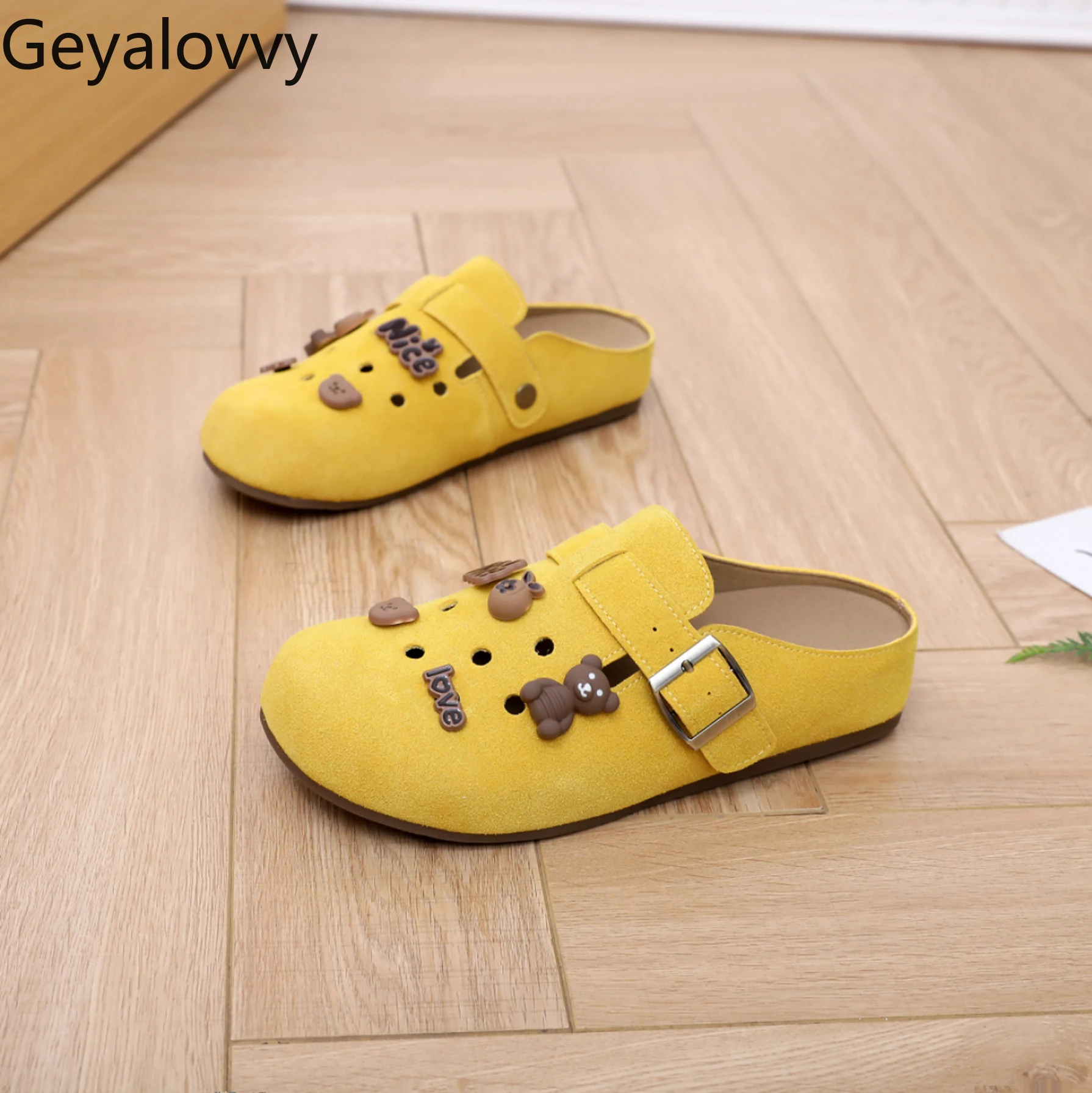 2025 ฤดูร้อนใหม่ Retro แฟชั่น Birkenstock กระเป๋ารองเท้าแตะผู้หญิงสวมใส่สบายๆสบายๆสบายๆรองเท้าผู้หญิง