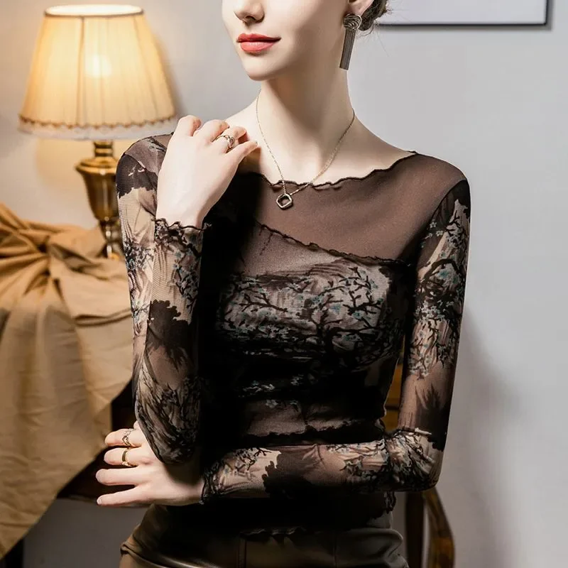 One-line Collar Retro Printed Mesh Splicing TopsBottoming Shirt Spring New Fashion Women's Clothing Tees