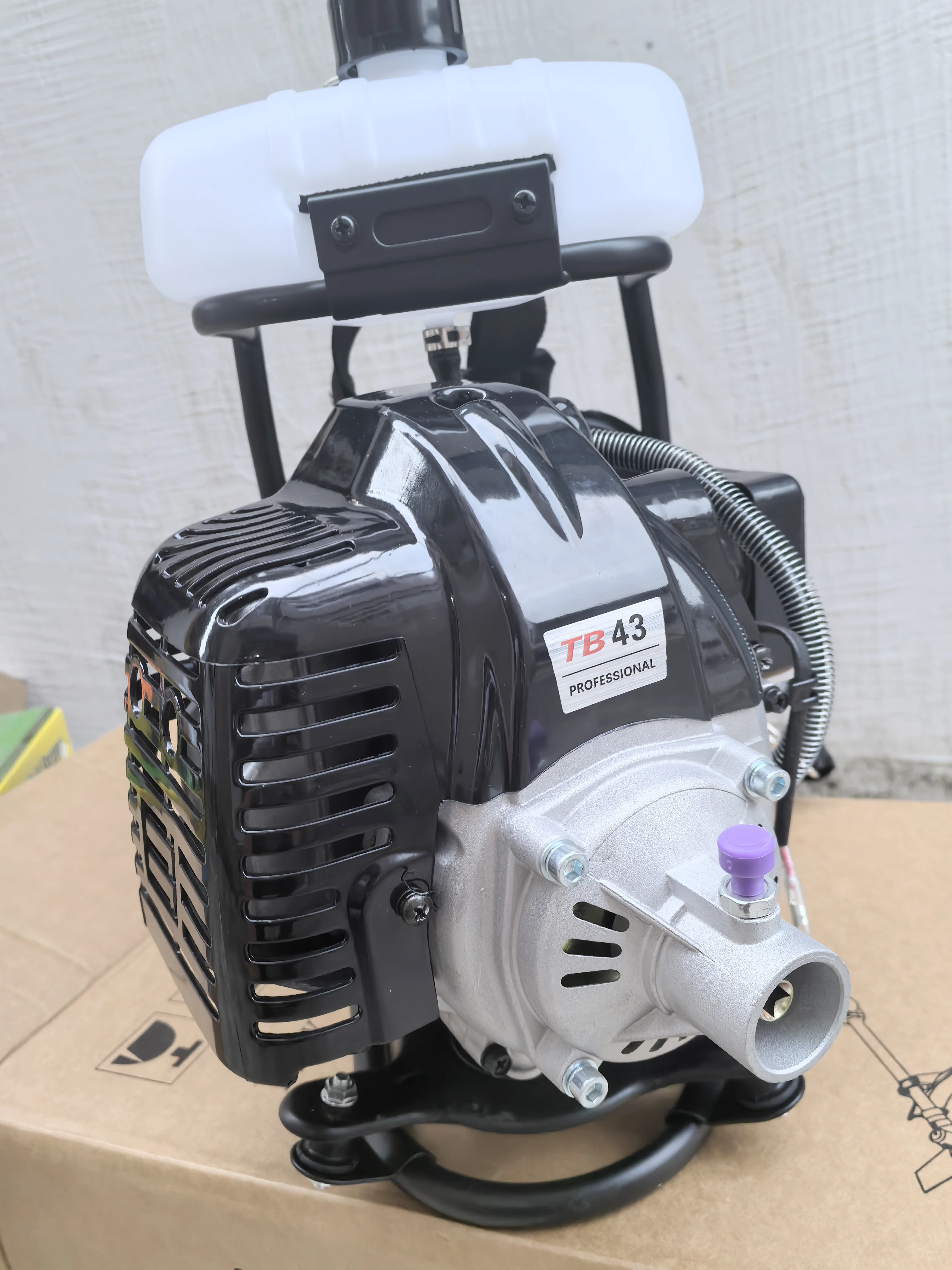 Oem TB43 Black Backpack Knapsack Top Float Carburetor Tank  Grass Trimmer Brush Cutter Engine Motor Only