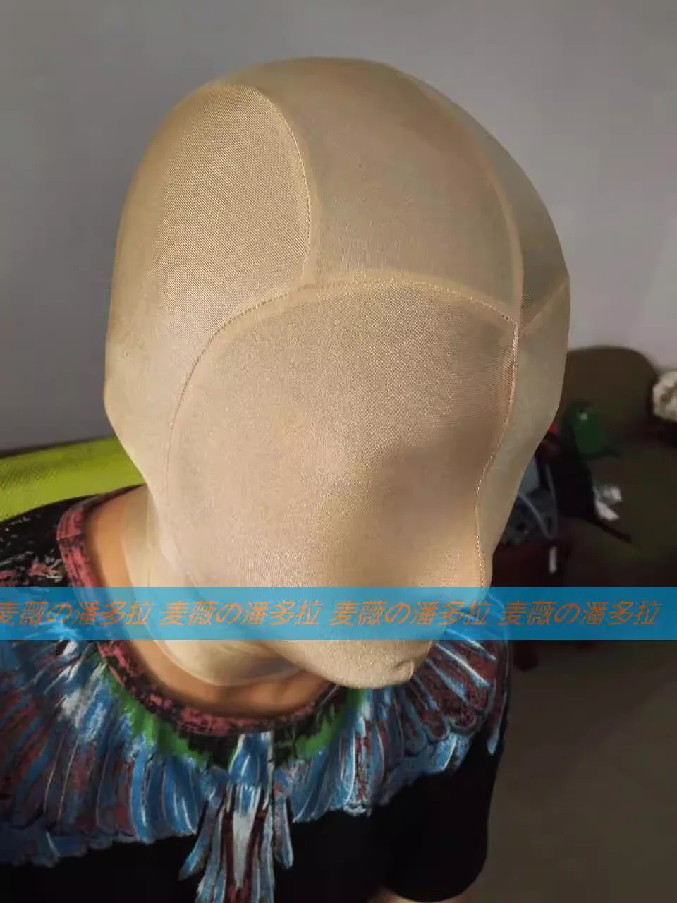 Customized three-dimensional cut headsets for individual tight fitting clothing