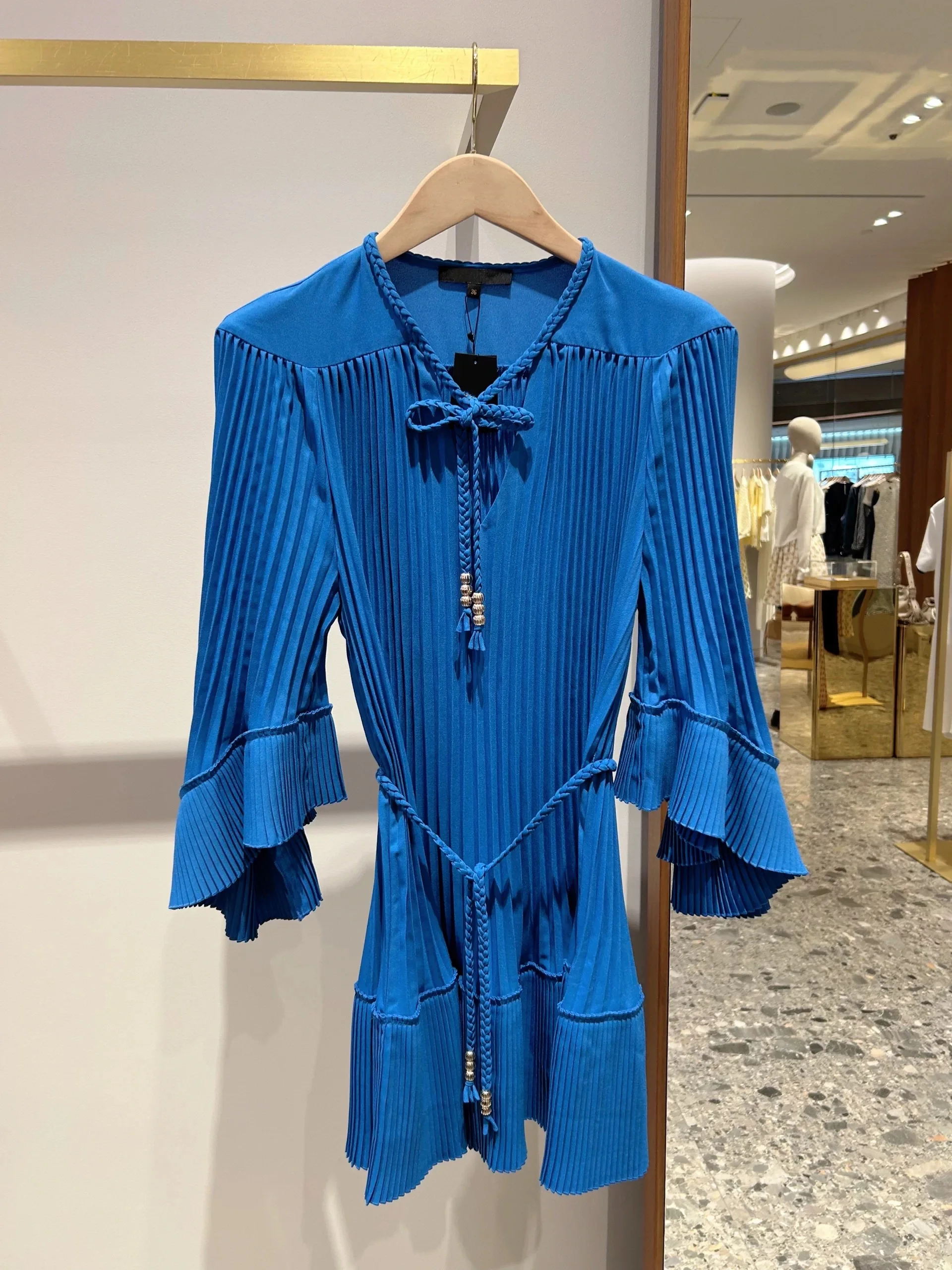 

Spring Summer New Blue Accordion Pleat Bell Sleeve Waist Cinch V Neck Short Dress Maternity Wear French Style High Waist Poly...