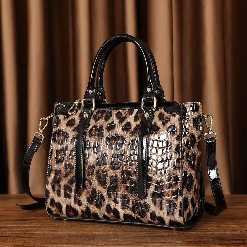 2023 Fashion Leopard Women Handbags European Designer Cow Genuine Leather Shoulder Bags Female Brand Luxury Crossbody Boston Bag