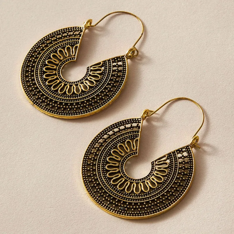 Tocona Ethnic Indian Tribal Carve Mandala Flower Drop Dangle Earring for Women Vintage Boho Silver color Earrings Brincos 5673