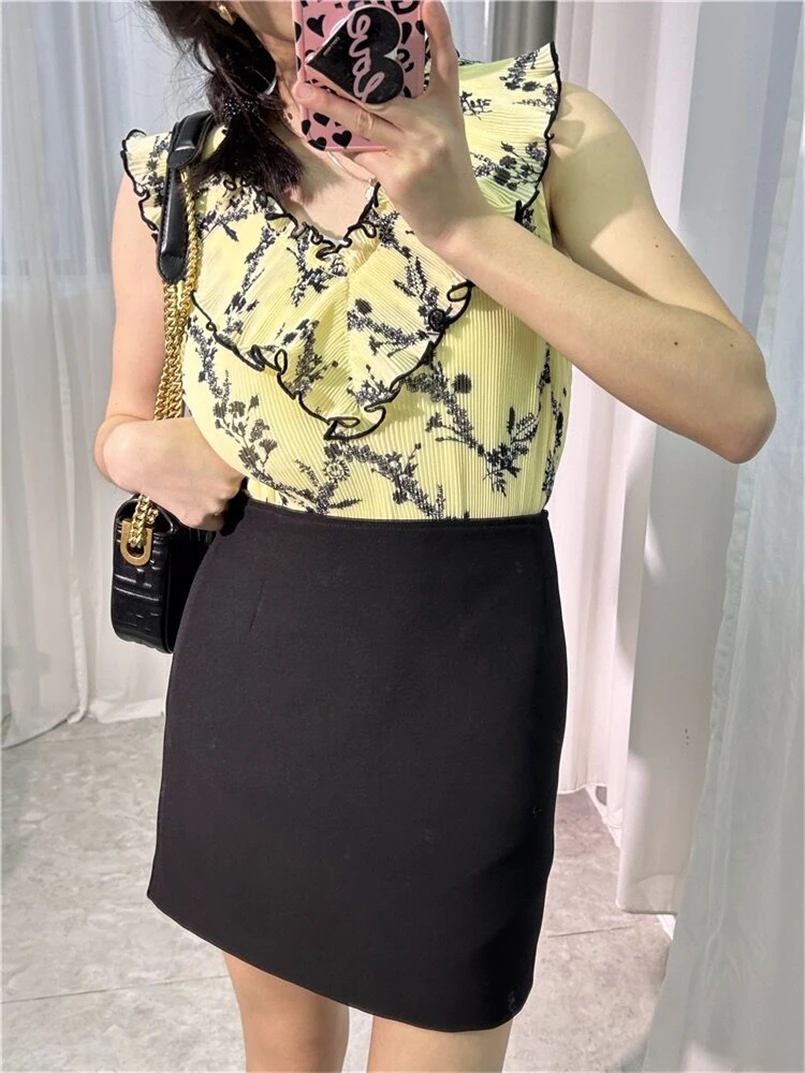 Sommer Rüschen V-ausschnitt Tank Top Frauen Ärmellose Hohe Qualität Weste Y2k Chiffon Plissee Camis Weibliche Druck Elegante Chic Tank Tops