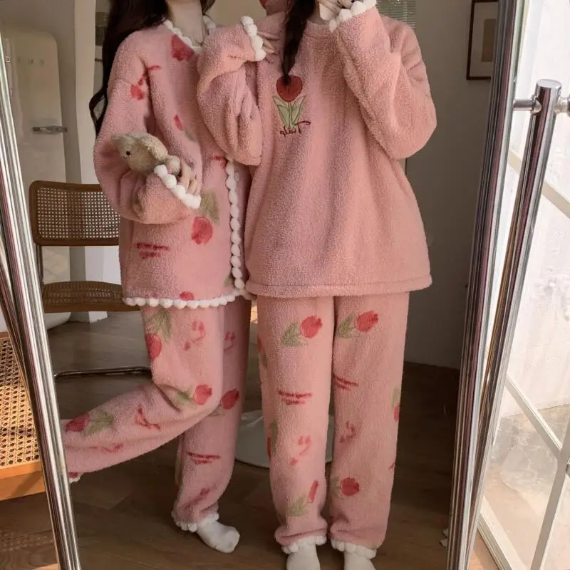 

Cartoon Kawaii Winter Women's Pajama Set Sweet Cute Sleepwear Ins Flannel Nightwear Leisure Coral Fleece Pj Keep Warm Homewear