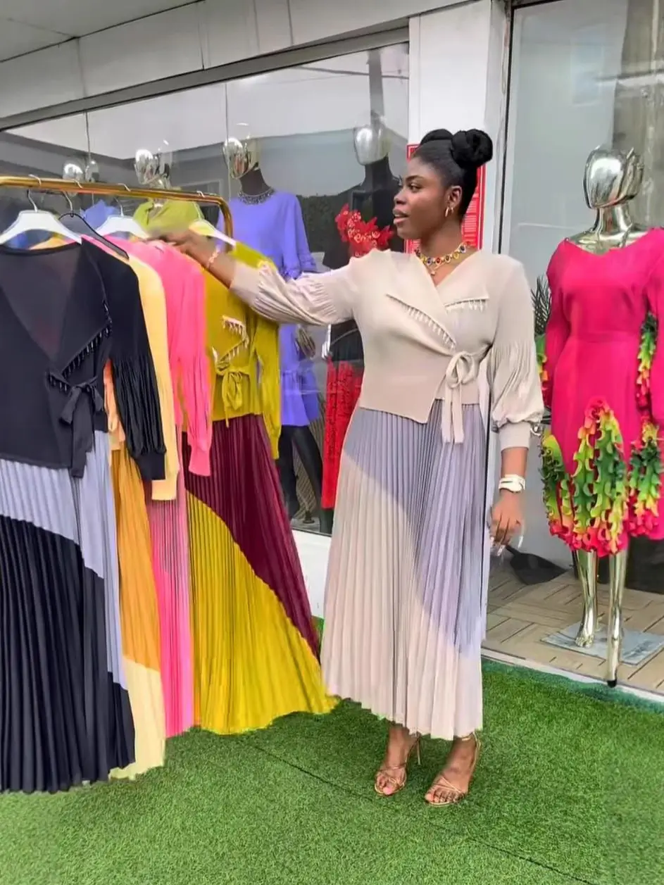 

Miyake Женское плиссированное женское платье больших размеров Miyaki Miyake с поясом контрастного цвета, плиссированная юбка с тонкой талией, длинная юбка, воротник с кисточками