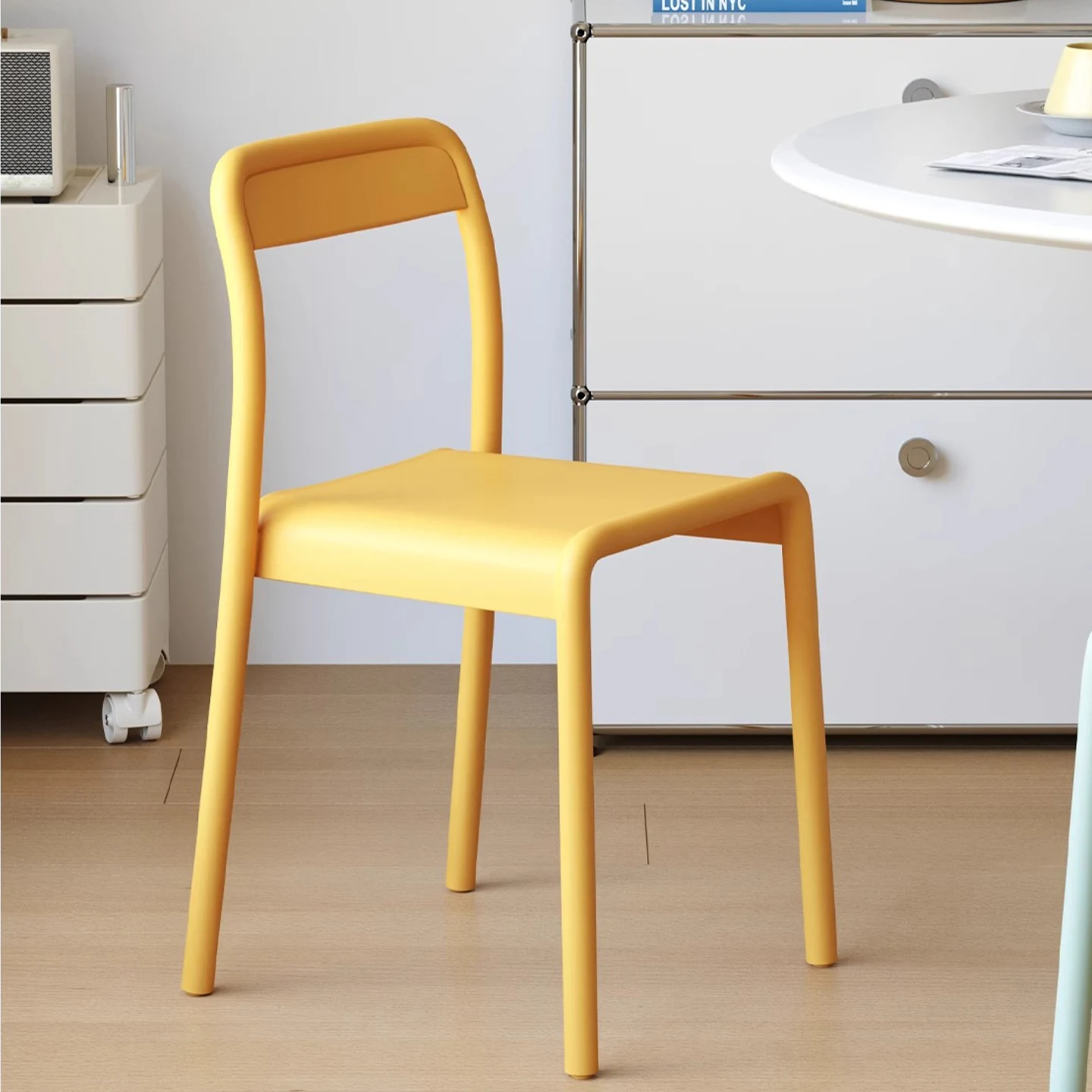 

Simple Plastic Home Thick Back Chair Stackable Leisure Light Luxury High-end Dining Chair Dopamine Chair