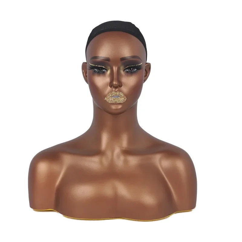 Cabeça de manequim afro-americana para perucas exibem busto de cabeça de manequim feminino realista