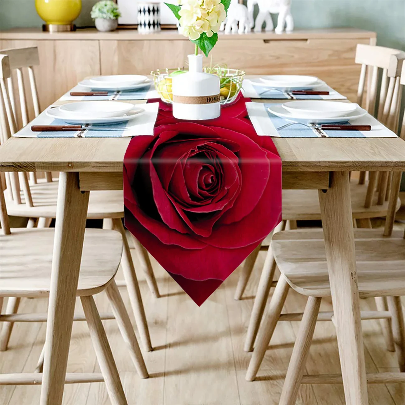 1pcs Rose Close-Up Love Plant Red Flower Table Runner For Home Wedding Banquet Festival Party Hotel Table Cover Table Decoration