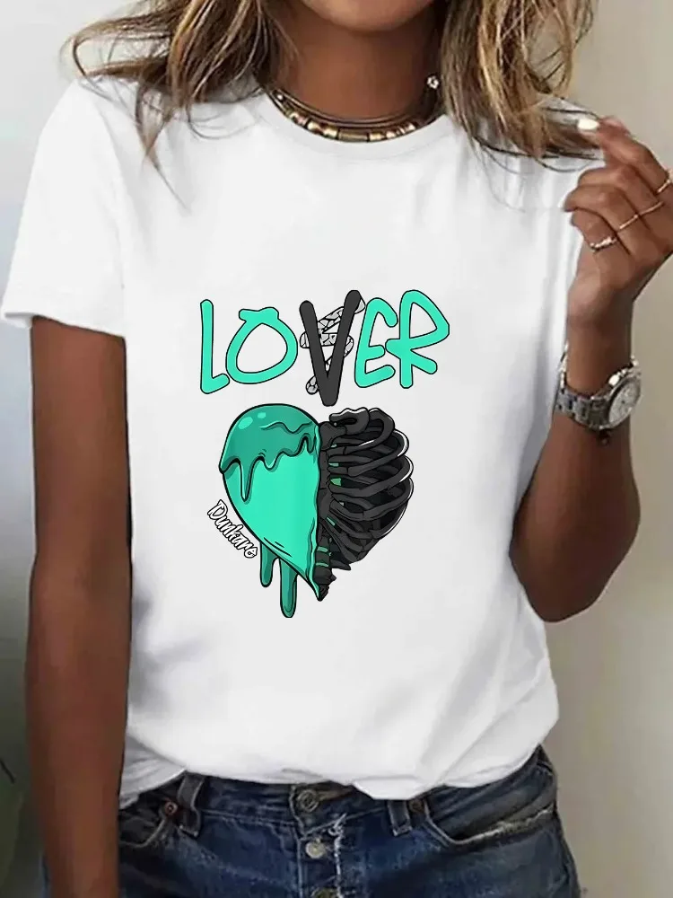 

Skull Heart Print T-Shirt Women's Crew Neck Short Sleeve T-Shirt Cotton Breathable Casual Top Streetwear Shirt