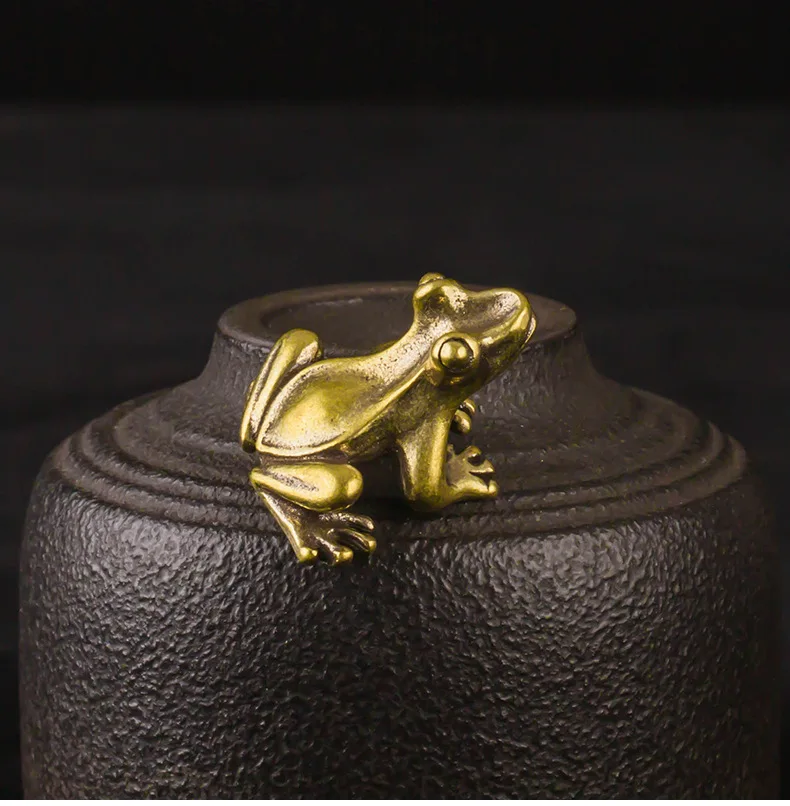 antique Brass frog craft Pendant desktop ornament Miniature Fitting desktop Pendant Accessories a1663