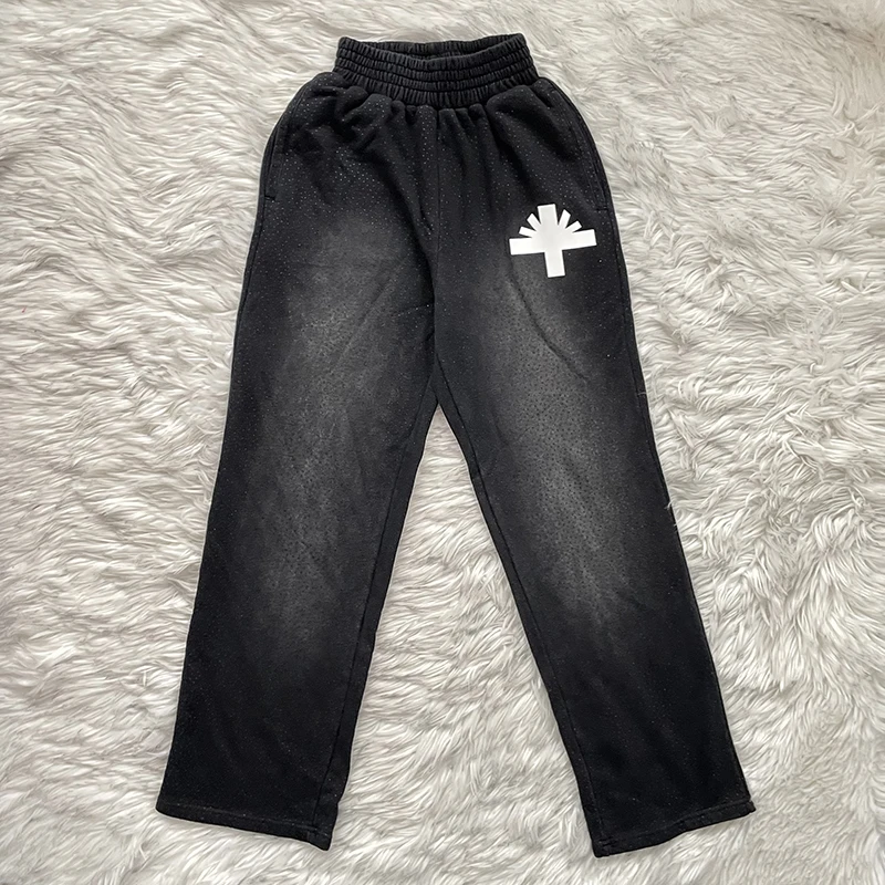 

Брюки Vertabrae Spotted Pants с эффектом потертости, прямые, повседневные, длинные, с 3D-логотипом, молодежные, стильные