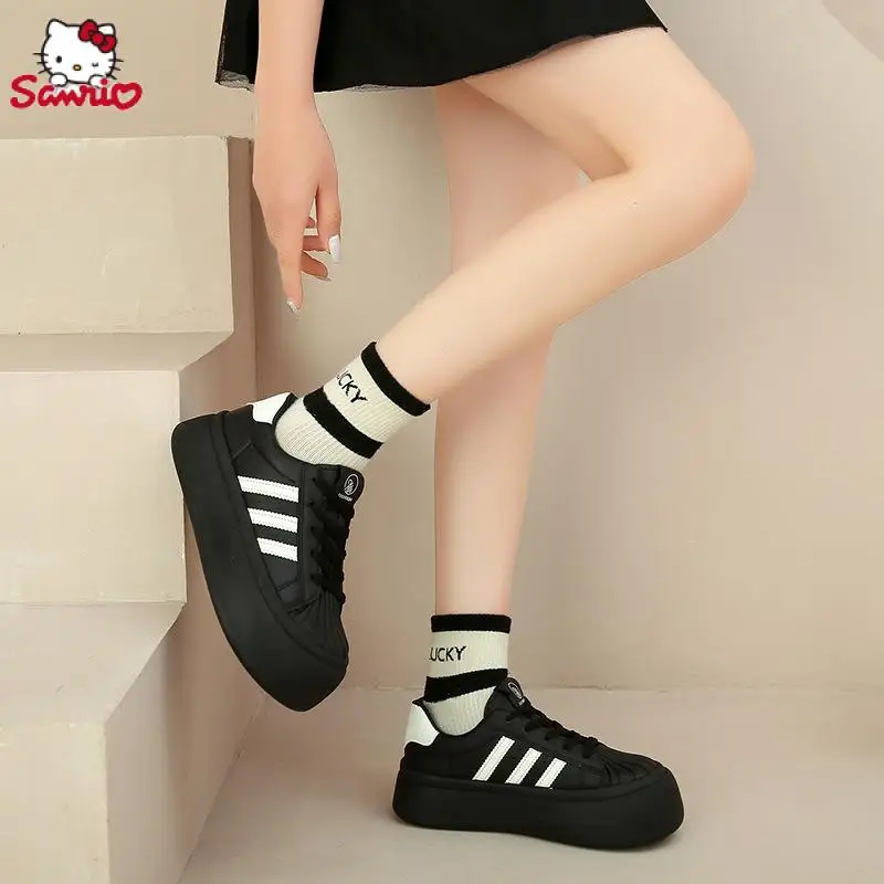 2024 Kawaii Hello Kitty Board Shoes Cute Y2K Fashion Thick Bottom Casual Hundred Shoes Comfortable Running Shoes Non-Slip Girls