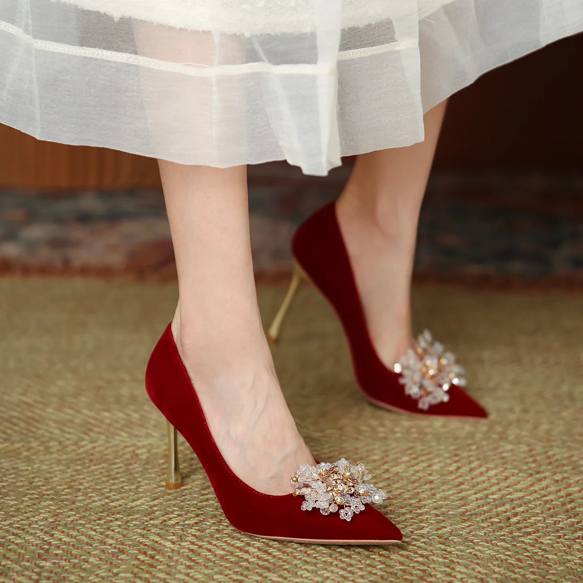 

Size 30 To 43 Red Wedding Shoes Party Dress Footwear Crystal Bride Pumps Female High Heels Rhinestone Stiletto Shoes Women