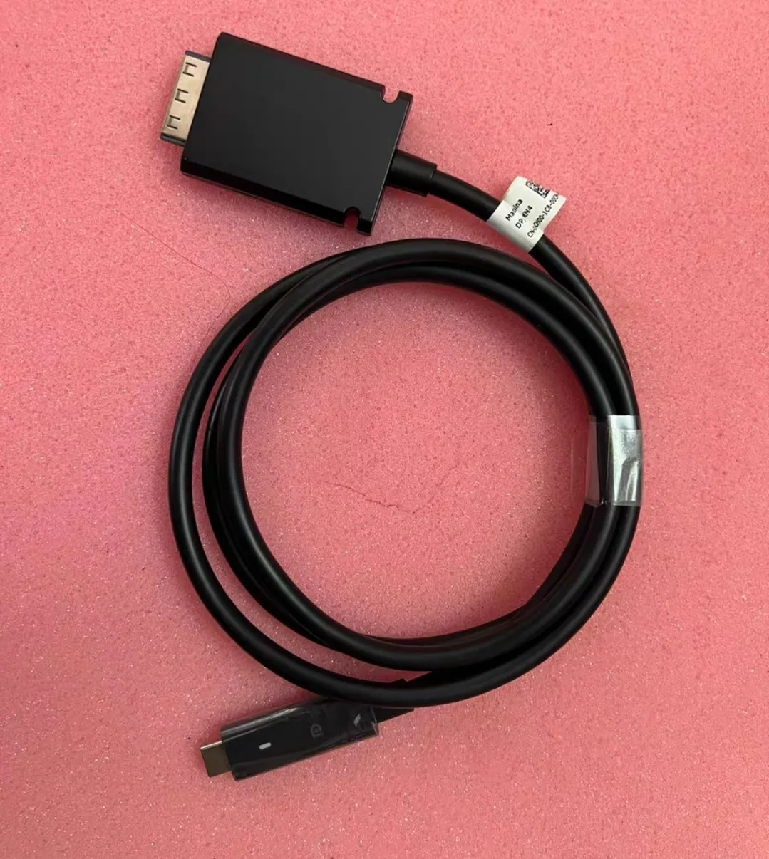 Suitable for Dell WD15 Type-C laptop docking station data cable HFXN4-