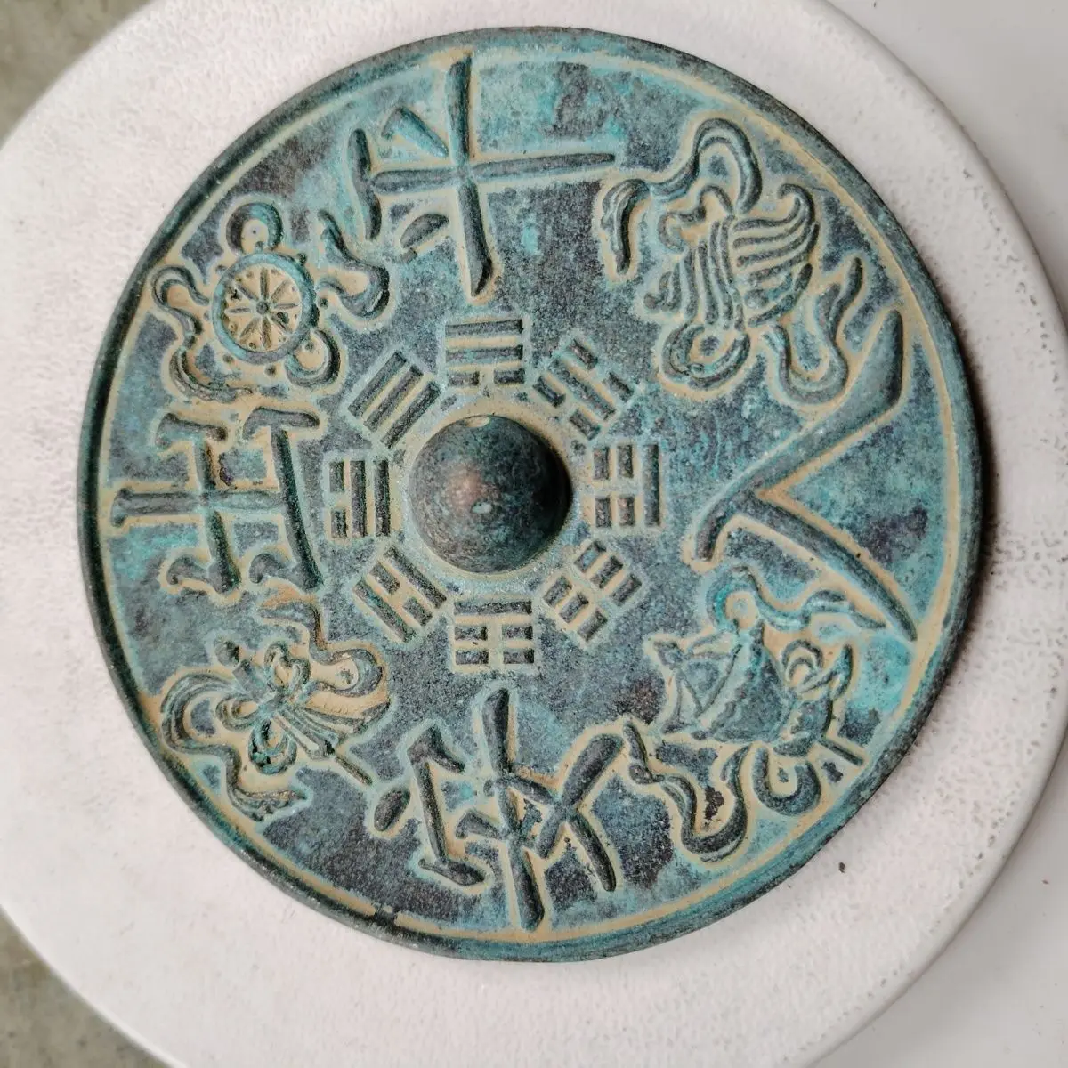 specchio-ricamato-di-lusso-con-drago-e-fenice-in-rame-ornamento-per-celebrazioni-nuziali-piccolo-specchio-da-sposa-da-appendere-in-vita-modello-otto