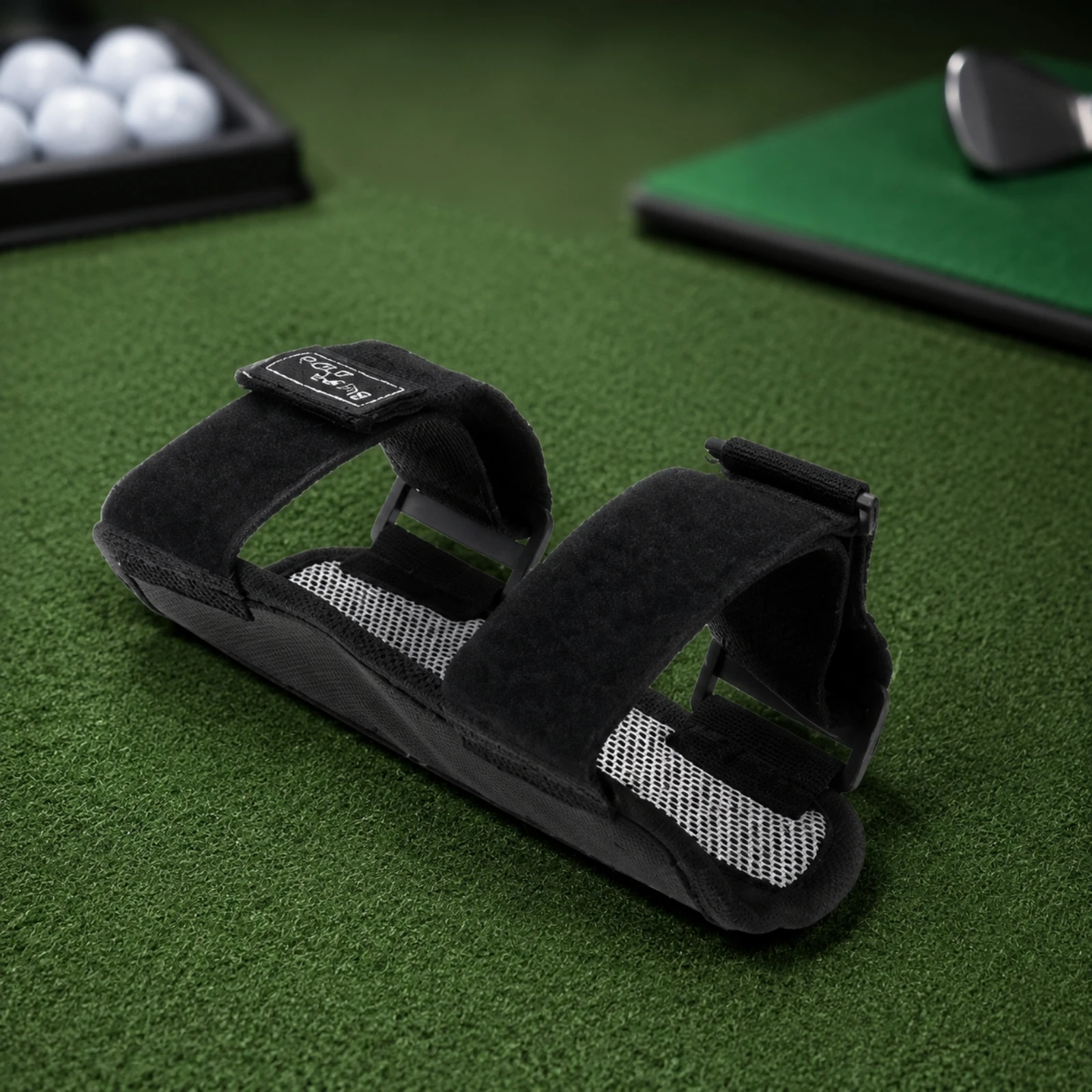 Golf Arm-Position Training Corrector Adjustable Golf Swing Training Aid with Arm Structure Guide Breathable Comfortable