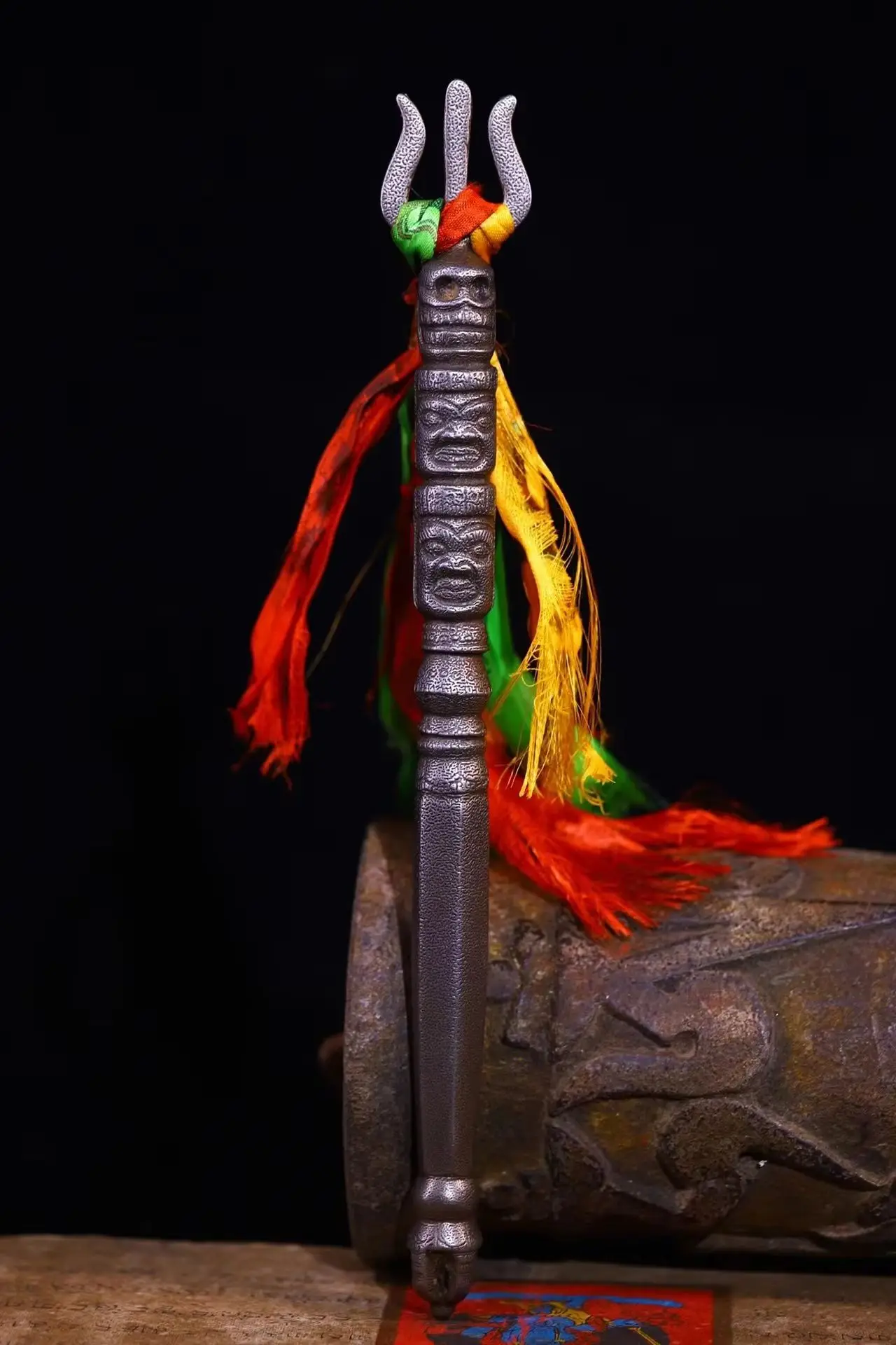 Old Tiantie Cinnabar Skull Buddha Head Fork Vajra Phurpa Amulet Dharma Worship Hall Town house