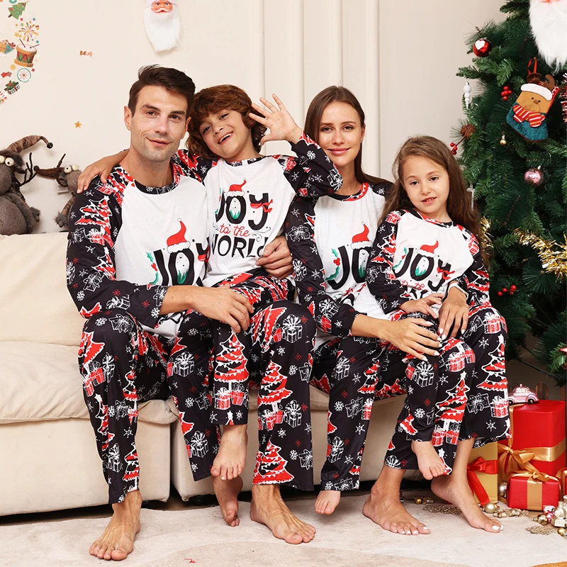 

2024 Xmas Pajamas Family Matching Father Mother And Daughter Son Christmas Pyjamas Clothes Adult Kids Sleepwear Couples Outfits