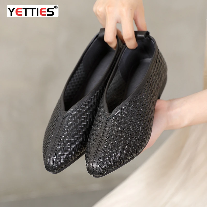 YETTIES Hand-Woven Leather Casual Shoes Soft Sole Shoes Soft Top Flat Leather Casual Shoes Retro low heeled shoes single shoes