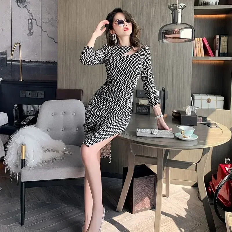 Corset Woman Long Sleeve Dress Bodycon Sensual Sexy Slit Tight New In Dresses for Women Casual Youth Elegant Luxury On Sales G X