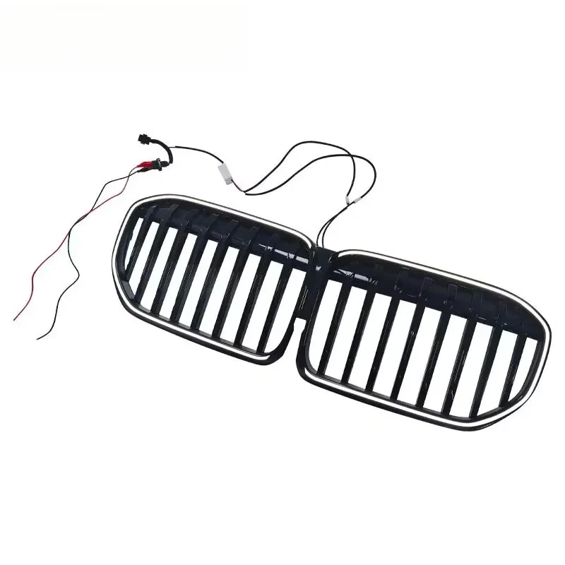 

Решетка радиатора (ноздри) переднего бампера для BMW серий G12, G70, 730, 740, 750, 760 (2019-2024)