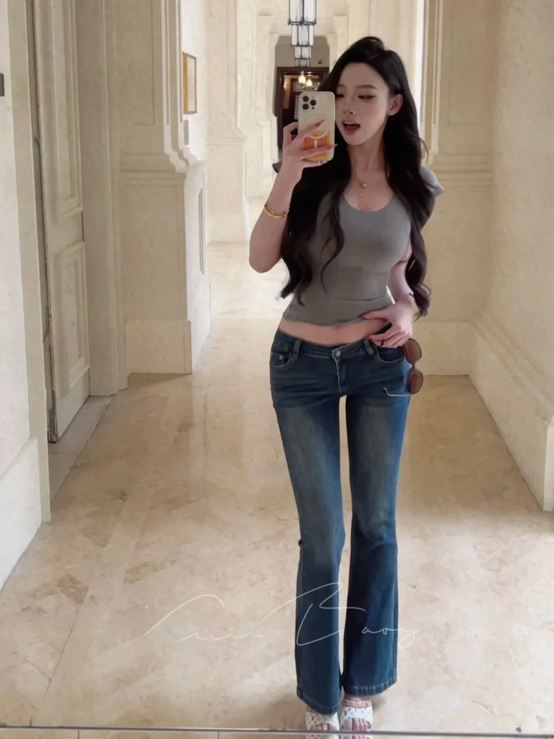 

American Retro Low Waist Vertical Stripe Hip Lifting Denim Pants Elastic Slimming Washed out Micro Flared Jeans for Women