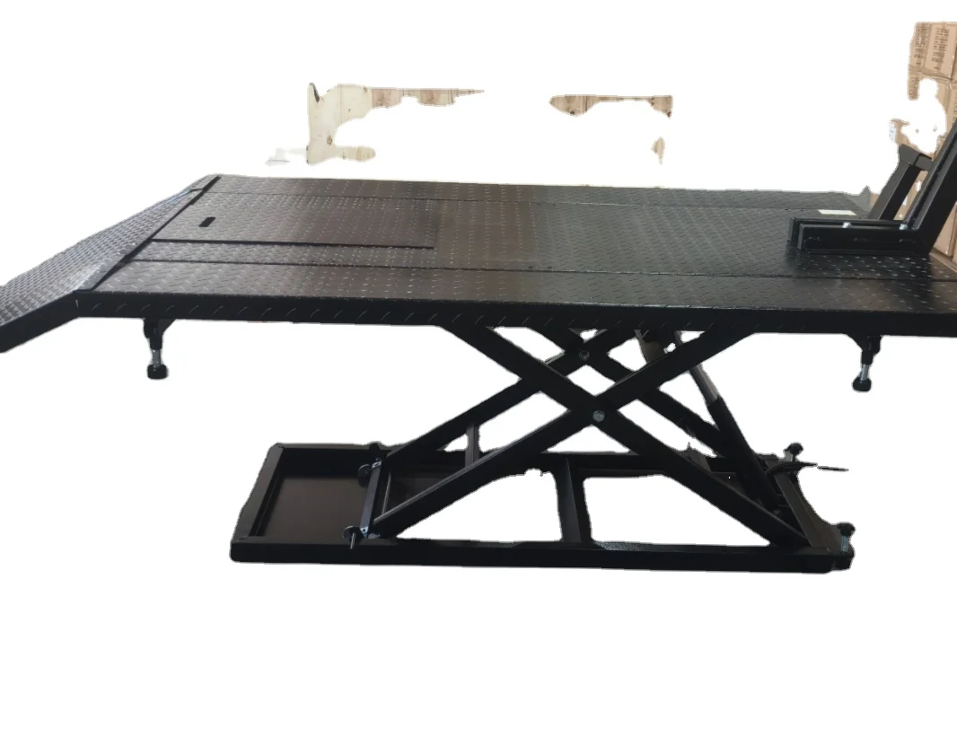 Pneumatic Lifting Table 1500LBS Motorcycle Lift Platform With CE Certificate