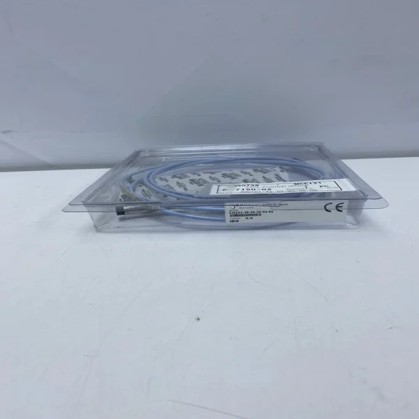 

3300 8 мм 330101-46-59-20-02-05 Осевое положение Совершенно новый оригинальный точечный Plc