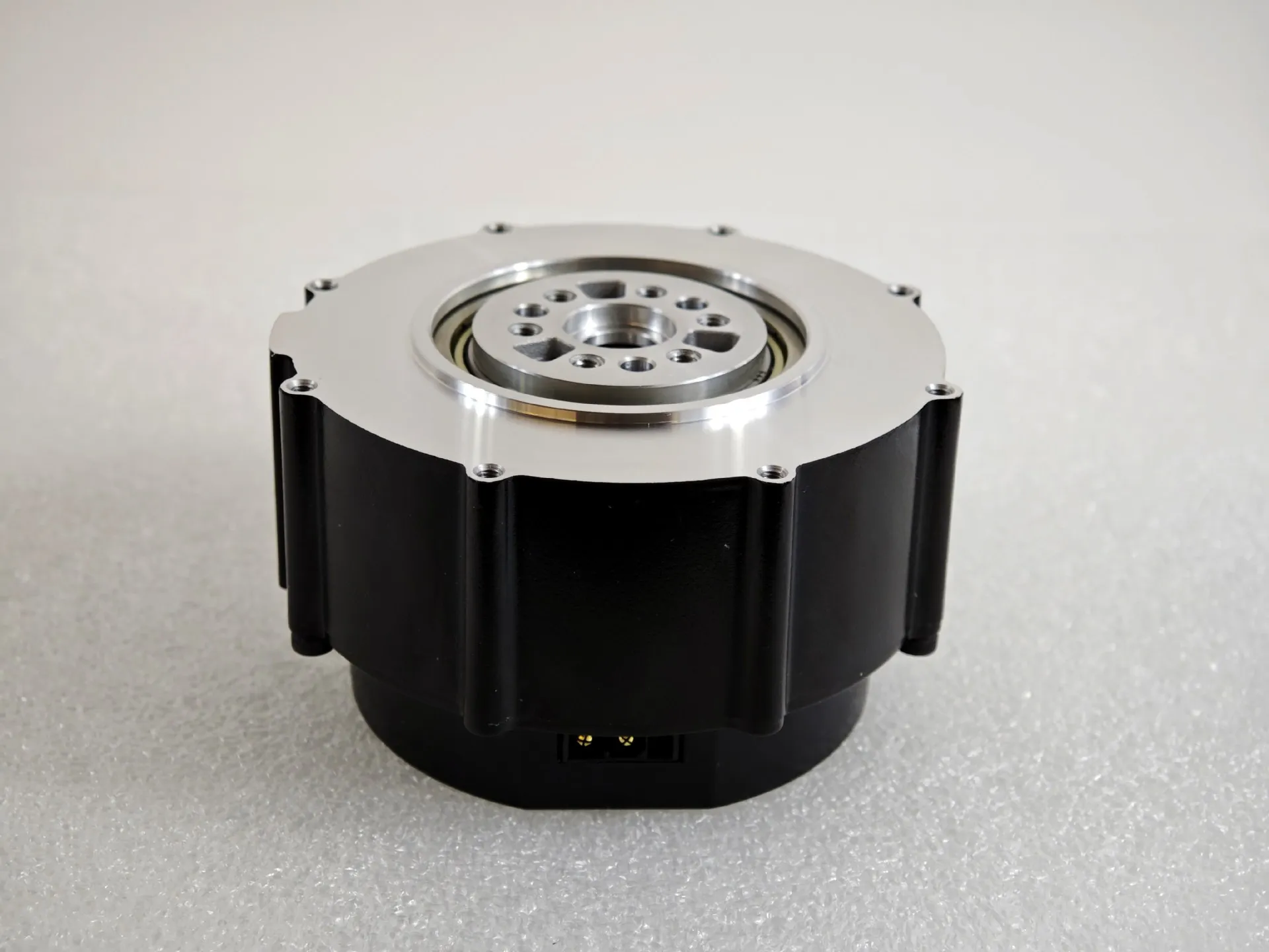 Модуль шарнирного двигателя ROBSTRIDE06: Quasi-direct Drive, встроенный шарнирный модуль 36 Нм.