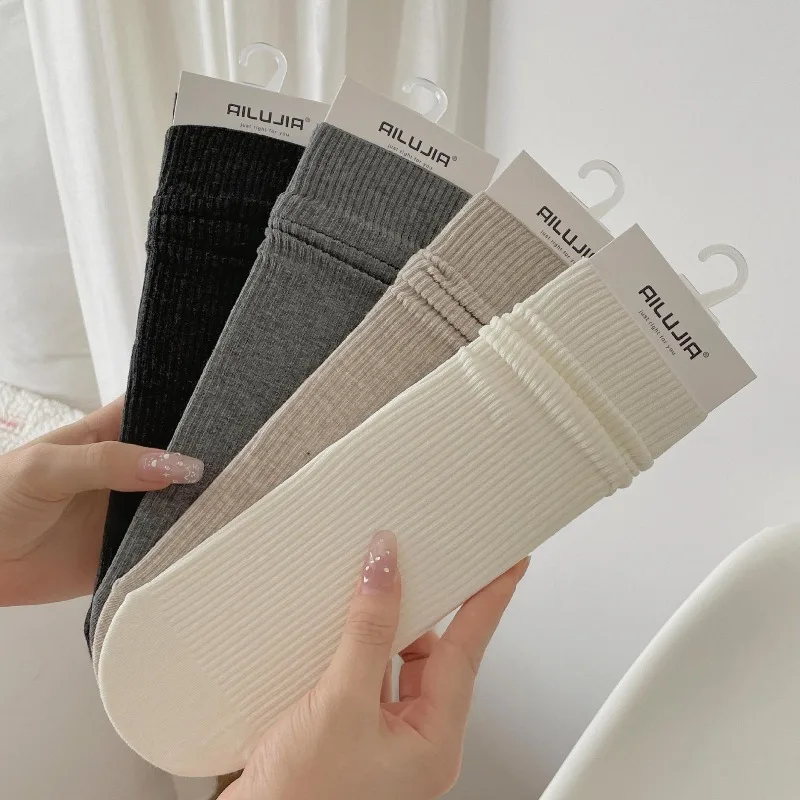

5 пар однотонных хлопковых носков до середины икры для женщин, осень-зима 2025, теплые женские белые носки, комплект черных вязаных носков высокого качества