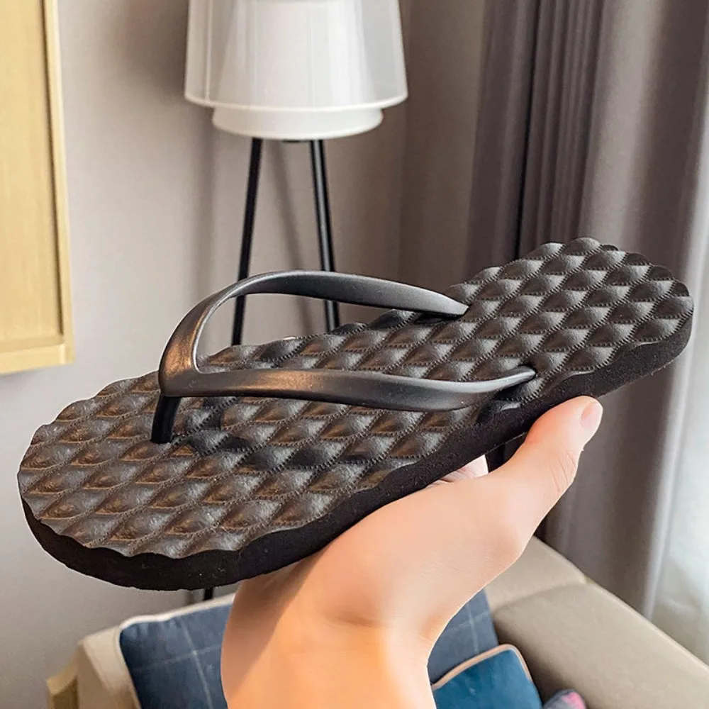 Casual Solid Color Flat Soled Slippers Massage Lingge Outerwear Shoes Beachwear Anti Slip Home Slides Sandals Men