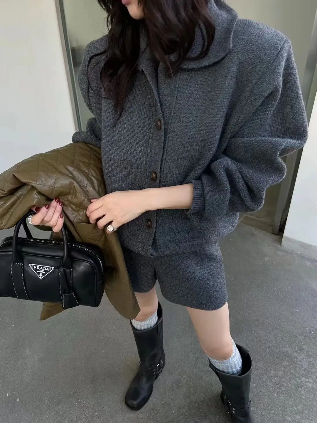 2024 Autumn and Winter High Waist Casual Shorts Suit Y2k Two Piece Casual Womens Clothing Solid Color Round Neck Knitted Sweater