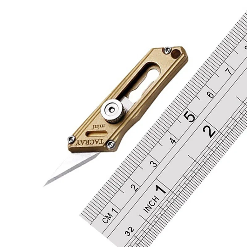 Mini Brass Knife Portable Keycahin Pocket Push Knife Outdoor Self Defense EDC Tool Portable Open Box Express Replace Blades