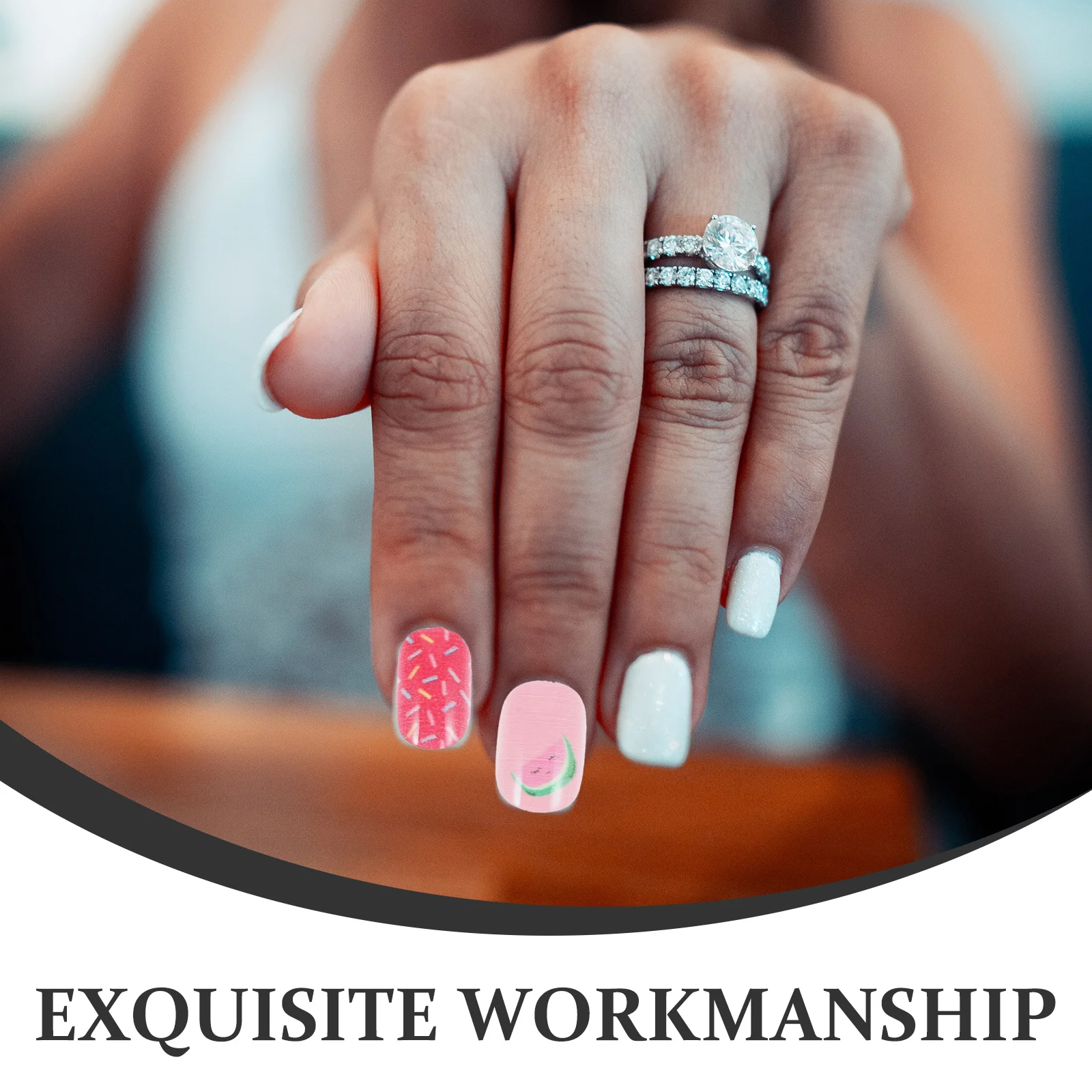 ชุดทำเล็บ 24 ชิ้น เล็บปลอมแบบใช้ซ้ำได้ สำหรับตกแต่งเล็บแฟชั่น หลายสไตล์ สำหรับตกแต่งเล็บที่บ้านและร้านเสริมสวย