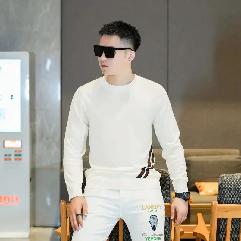 

Новинка осени 2025: Модный повседневный вязаный свитер Slim Fit высокого качества в корейском стиле, универсальный, удобный, из полиэстера.