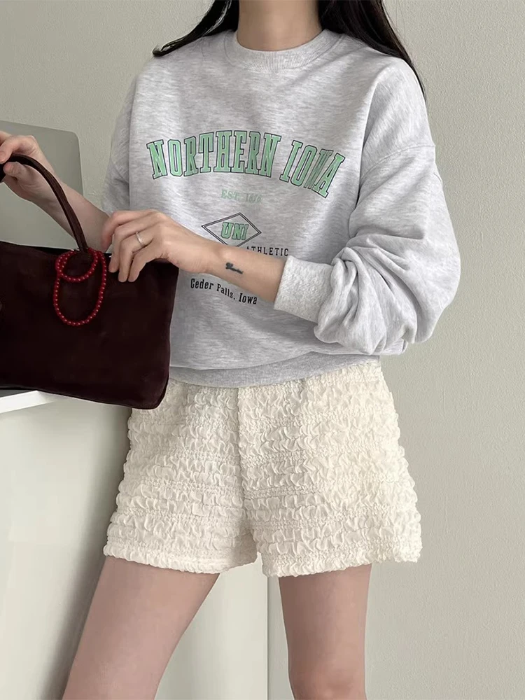 

Wedbleser Fashion Design Sense Pleated Texture Casual Shorts Women Summer New Versatile High Waist Slimming Shorts