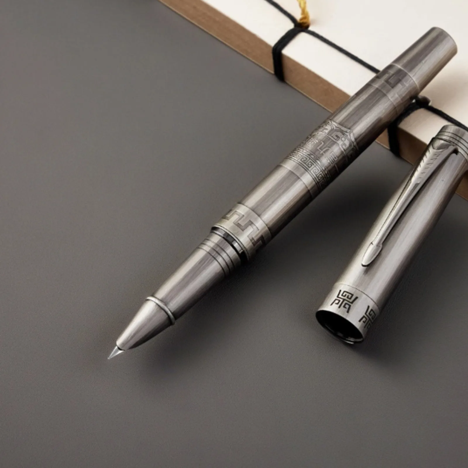 

Yongsheng 11 Vintage Fountain Pen - 0.6mm Hidden Bent Nib, Heavy Metal Body for Calligraphy Practice Retro Classic Design