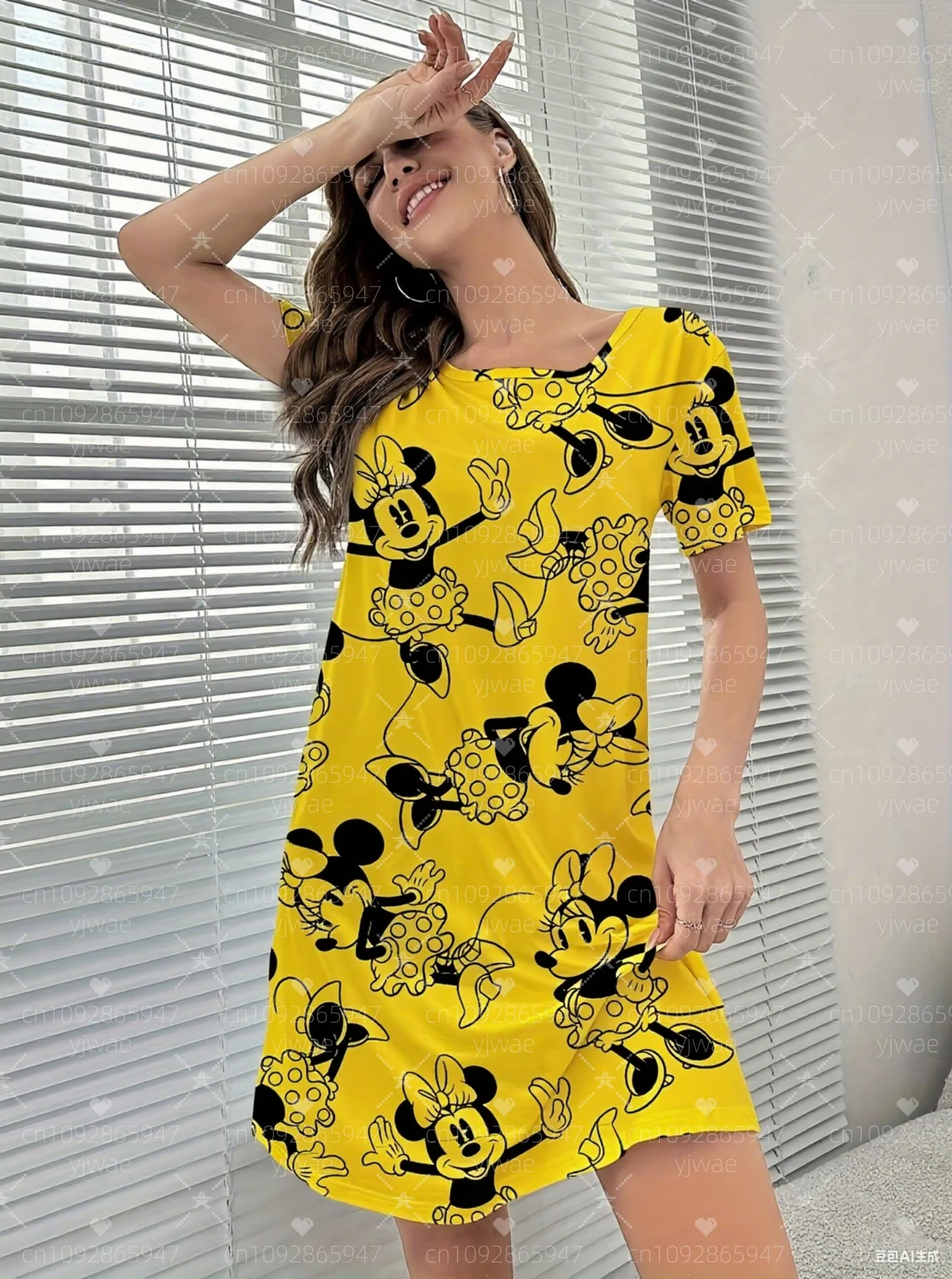 ชุดเดรสเสื้อยืดลายมินนี่เมาส์สำหรับผู้หญิง ฤดูร้อน 2025 ทรงหลวม สบายๆ คอกลม แขนสั้น เสื้อผ้าผู้หญิง