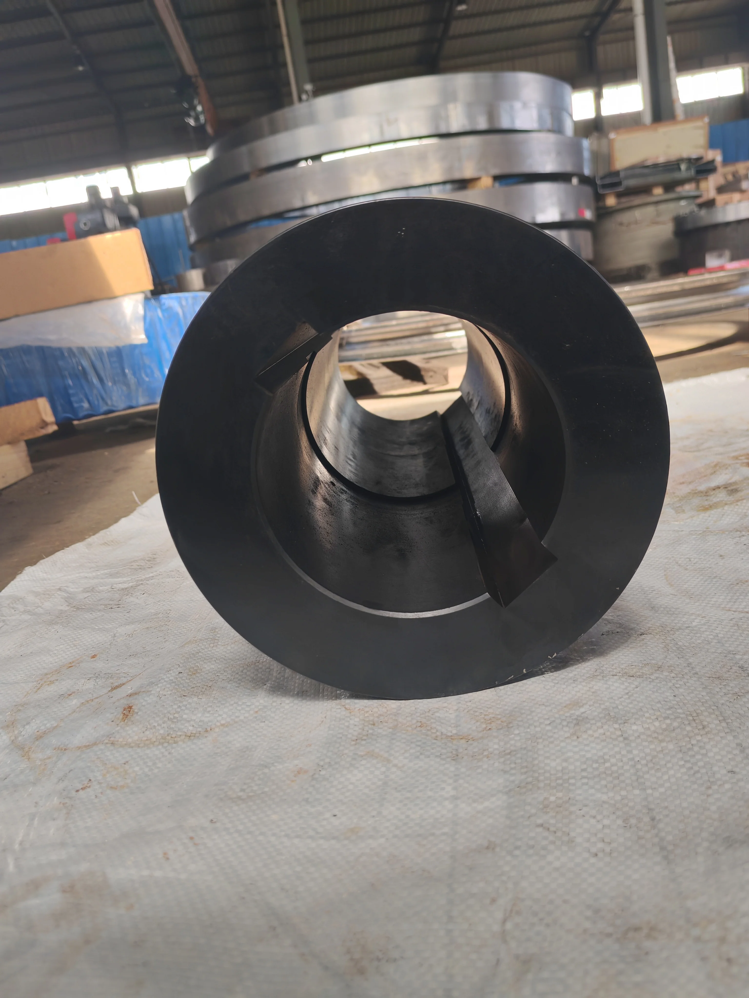 #Carbon Steel Roller Chain Sprocket with Hub Gear Wheel OEM Customizable for Transmission Machine Industries